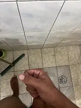 Snapshot of gomespauz chatting on February 12, 4:33 pm gomespauz online show from February 12, 4:33 pm