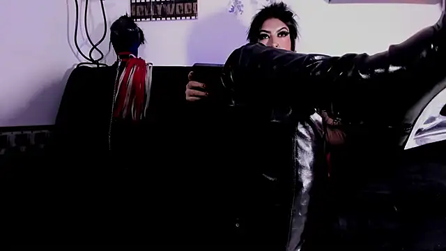 luna lank7 online show from April 28, 2:27 am