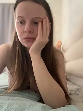 wrenlie online show from November 9, 12:31 pm