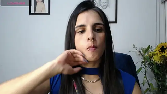 Snapshot of alma_violeta chatting on February 1, 11:58 pm alma violeta online show from February 1, 11:58 pm