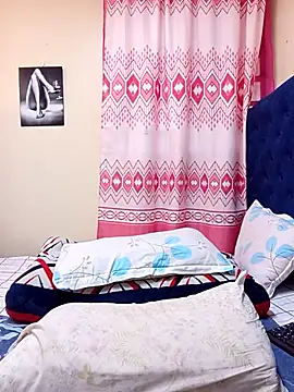 Sexyxcurves online show from October 26, 9:42 am