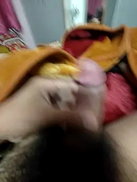 Snapshot of sexyvihan1 chatting on December 20, 3:21 pm sexyvihan1 online show from December 20, 3:21 pm