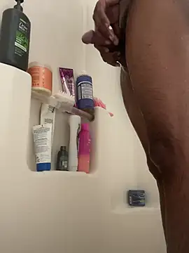 Snapshot of rayyymack chatting on December 28, 5:46 pm rayyymack online show from December 28, 5:46 pm