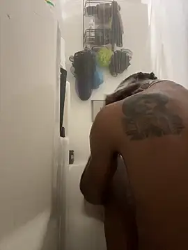 Snapshot of rayyymack chatting on October 2, 6:11 pm rayyymack online show from October 2, 6:11 pm