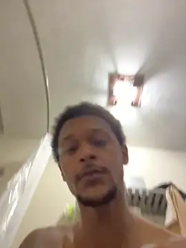 Snapshot of rayyymack chatting on June 12, 9:34 pm rayyymack online show from June 12, 9:34 pm