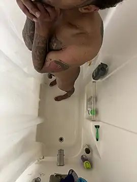 rayyymack online show from January 9, 10:06 pm