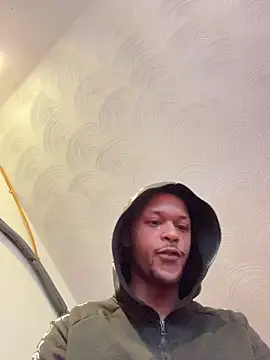 rayyymack online show from March 31, 12:18 pm