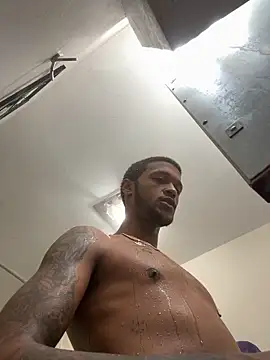 Snapshot of rayyymack chatting on October 20, 9:37 pm rayyymack online show from October 20, 9:37 pm