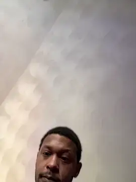 rayyymack online show from April 10, 11:28 am