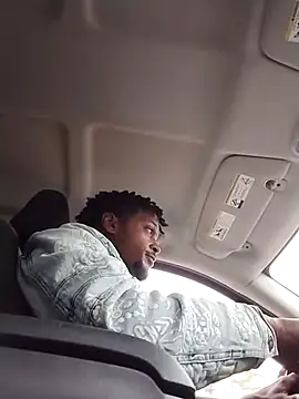 Snapshot of rayyymack chatting on September 24, 2:45 pm rayyymack online show from September 24, 2:45 pm