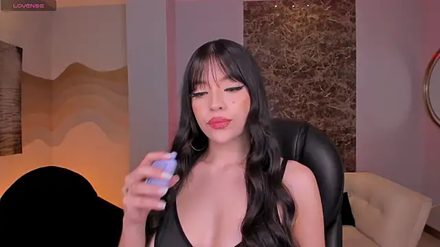 ValeriaRiveraX online show from October 31, 4:20 am