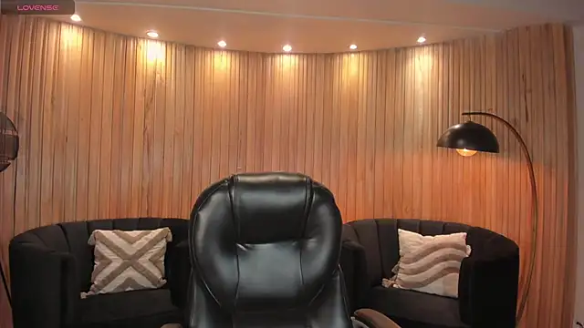 ValeriaRiveraX online show from November 7, 3:44 am