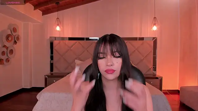 ValeriaRiveraX online show from November 5, 3:53 am