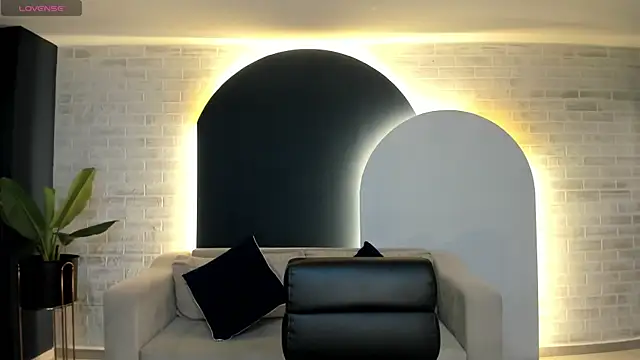 MariaHerrera  online show from November 26, 9:15 pm