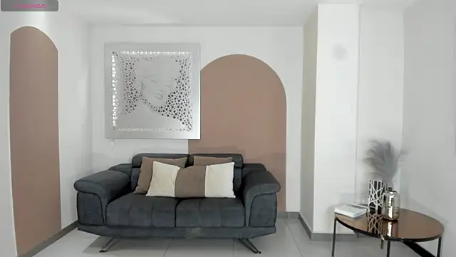 Snapshot of MariaHerrera_ chatting on July 20, 1:24 am MariaHerrera online show from July 20, 1:24 am