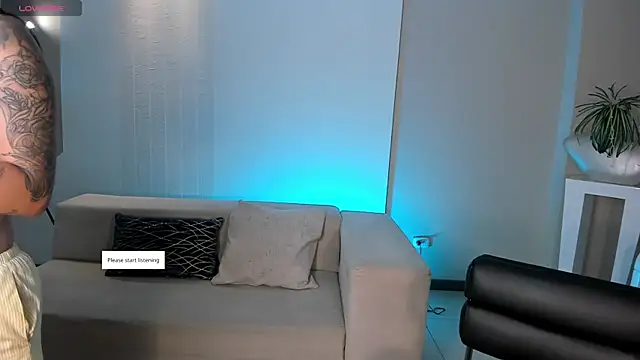 Snapshot of MariaHerrera_ chatting on April 29, 8:04 pm MariaHerrera online show from April 29, 8:04 pm