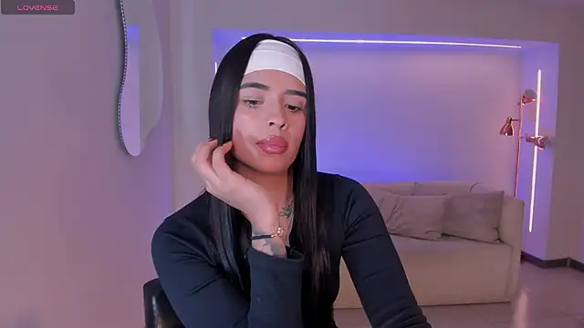 MariaHerrera  online show from October 9, 7:25 pm