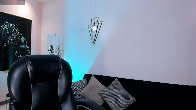 ArianaDumont online show from February 22, 4:52 pm