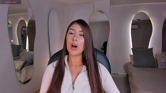 Snapshot of ArianaDumont chatting on June 28, 11:16 am ArianaDumont online show from June 28, 11:16 am