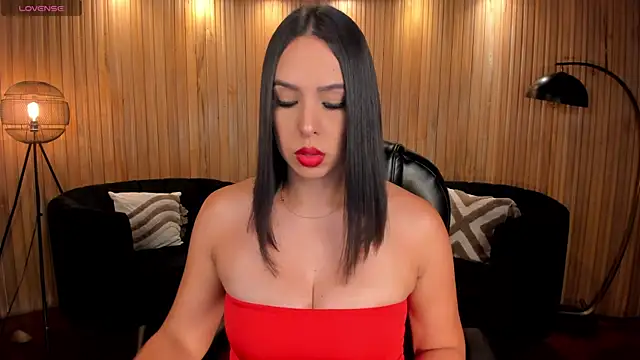 Snapshot of KatieStonne chatting on January 14, 3:10 am KatieStonne online show from January 14, 3:10 am