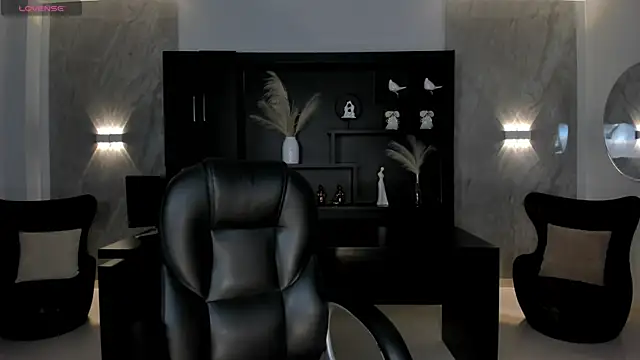 Snapshot of KatieStonne chatting on October 7, 2:23 am KatieStonne online show from October 7, 2:23 am