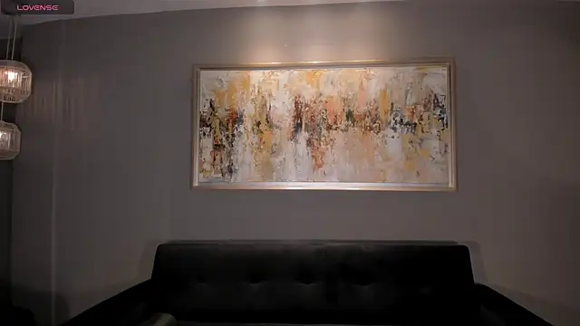 Snapshot of KatieStonne chatting on February 25, 11:10 am KatieStonne online show from February 25, 11:10 am