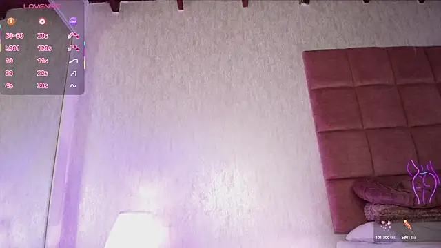 mariablonde  online show from March 17, 11:35 pm