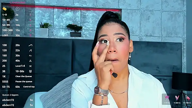 Salome Diaz  online show from February 18, 1:22 pm