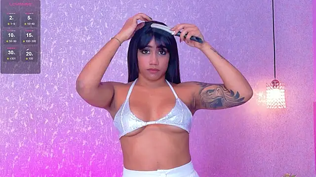 Salome Diaz  online show from June 12, 6:11 am