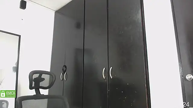 Babylin77 online show from December 19, 2:23 am