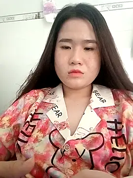 Snapshot of Sahara-lovexoxo chatting on March 5, 4:56 am Sahara-lovexoxo online show from March 5, 4:56 am