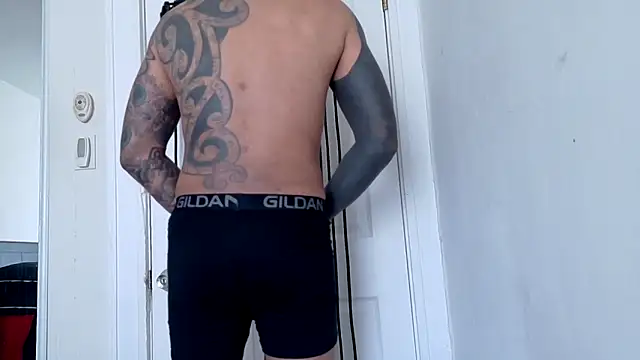 WyattBBC online show from March 9, 6:33 pm