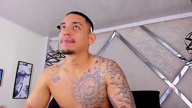 Damian09  online show from January 9, 9:00 pm