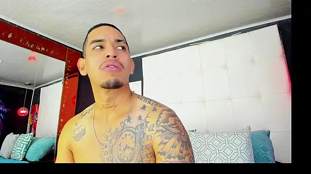 Damian09  online show from January 6, 9:30 pm