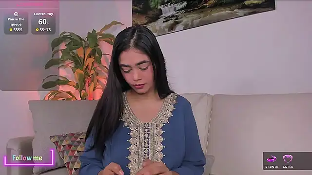 Snapshot of azzahara069 chatting on July 18, 11:02 pm azzahara069 online show from July 18, 11:02 pm
