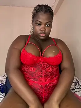 Snapshot of HornyxLadie chatting on June 4, 5:45 am HornyxLadie online show from June 4, 5:45 am