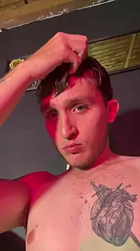 Dylanwhite23  online show from October 24, 9:03 pm