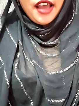 Snapshot of Indian-Nazia chatting on October 9, 11:11 am Indian-Nazia online show from October 9, 11:11 am