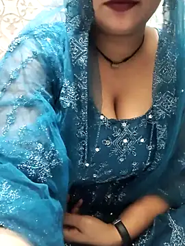 Indian-Nazia online show from December 2, 7:04 pm