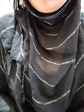 Indian-Nazia online show from December 3, 5:34 pm