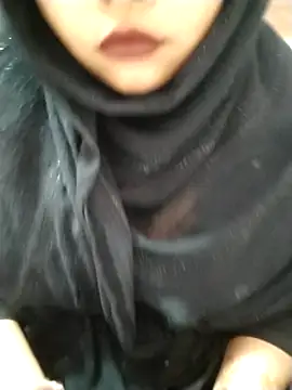 Snapshot of Indian-Nazia chatting on February 13, 12:43 pm Indian-Nazia online show from February 13, 12:43 pm