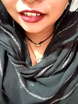 Snapshot of Indian-Nazia chatting on October 16, 7:44 pm Indian-Nazia online show from October 16, 7:44 pm