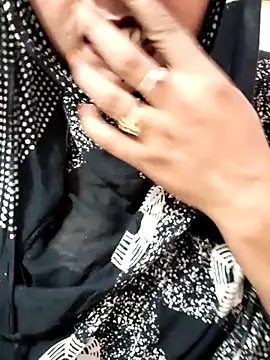 Indian-Nazia online show from October 31, 5:31 pm