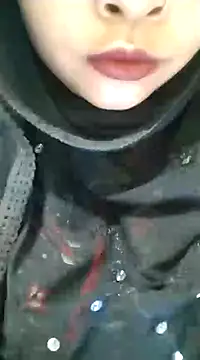 Snapshot of Indian-Nazia chatting on February 18, 2:27 pm Indian-Nazia online show from February 18, 2:27 pm