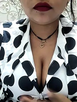 Indian-Nazia online show from March 5, 7:05 am