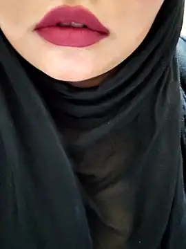 Snapshot of Indian-Nazia chatting on June 10, 7:37 pm Indian-Nazia online show from June 10, 7:37 pm
