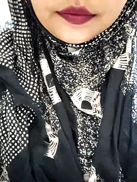 Snapshot of Indian-Nazia chatting on June 20, 7:46 am Indian-Nazia online show from June 20, 7:46 am
