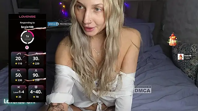 GoodGirl0024 online show from February 20, 8:22 pm