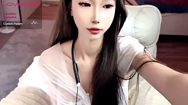 Snapshot of JoooJo_ chatting on October 30, 2:58 pm JoooJo online show from October 30, 2:58 pm