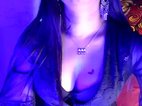 Snapshot of akshara_thakur9 chatting on December 30, 9:19 pm akshara thakur9 online show from December 30, 9:19 pm